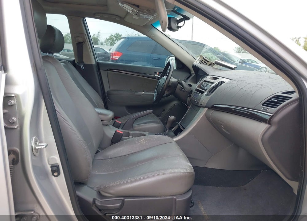 2009 HYUNDAI SONATA LIMITED V6 VIN: 5NPEU46F09H556211