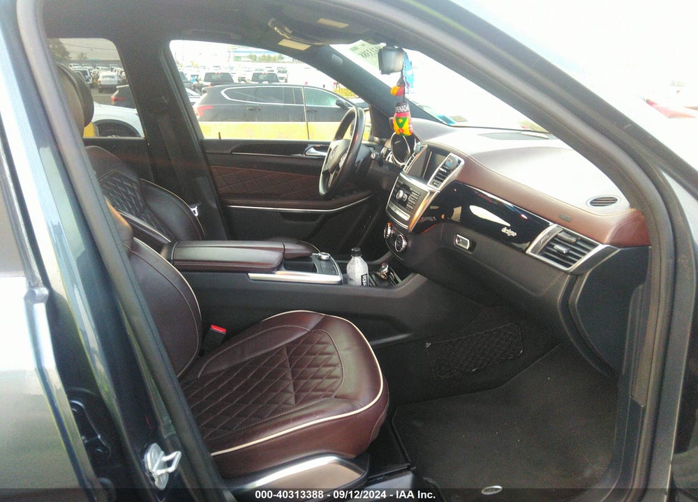 2014 MERCEDES-BENZ GL 550 4MATIC VIN: 4JGDF7DE3EA382746
