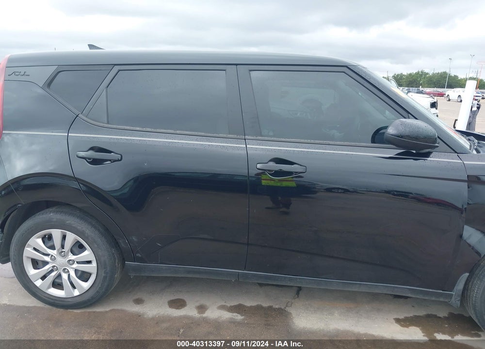 2021 KIA SOUL LX VIN: KNDJ23AUXM7786081