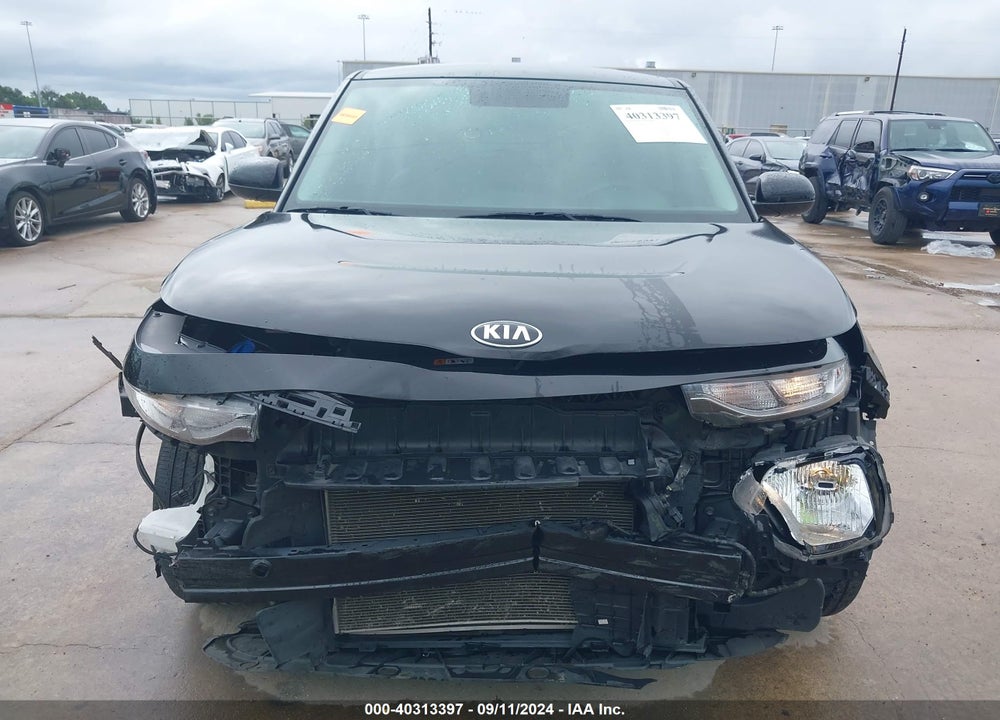 2021 KIA SOUL LX VIN: KNDJ23AUXM7786081