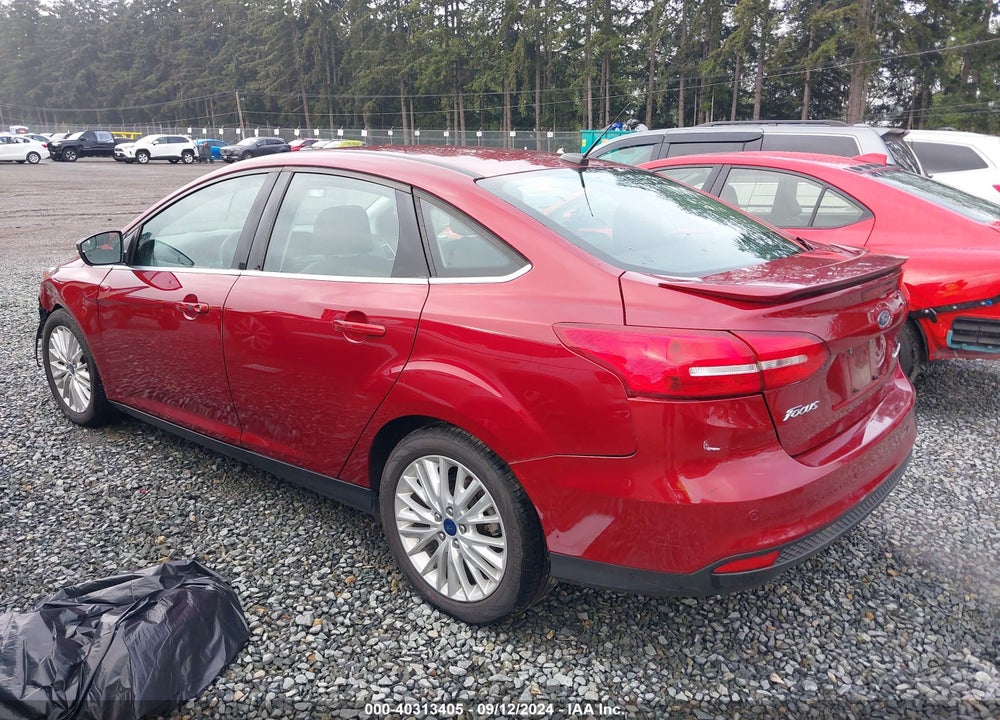 2015 FORD FOCUS TITANIUM VIN: 1FADP3J2XFL325069