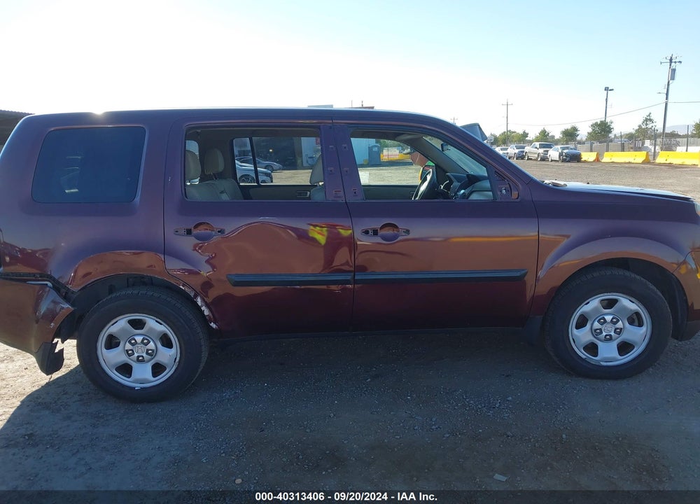 2013 HONDA PILOT LX VIN: 5FNYF4H29DB068108