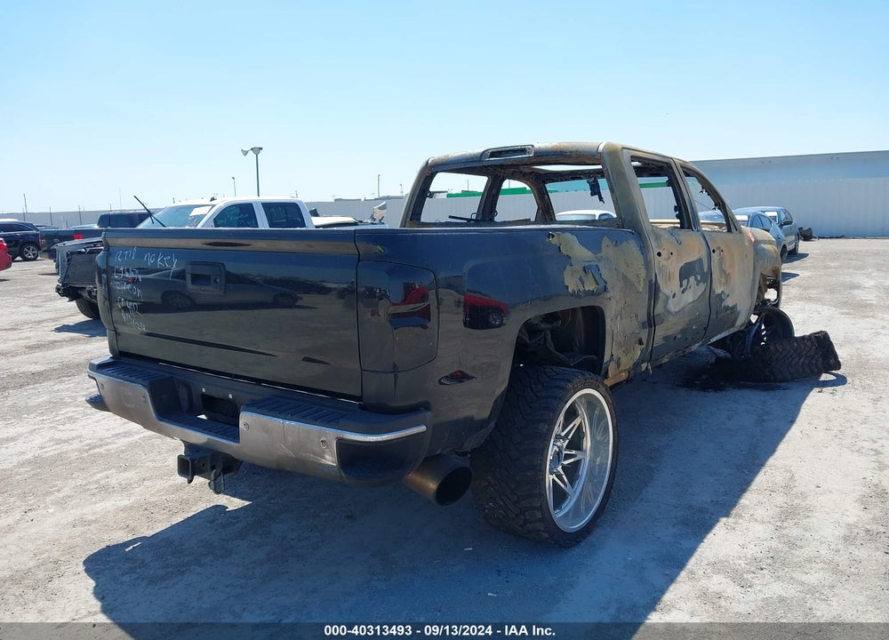 2018 CHEVROLET SILVERADO 2500HD LTZ VIN: 1GC1KWEY2JF290529