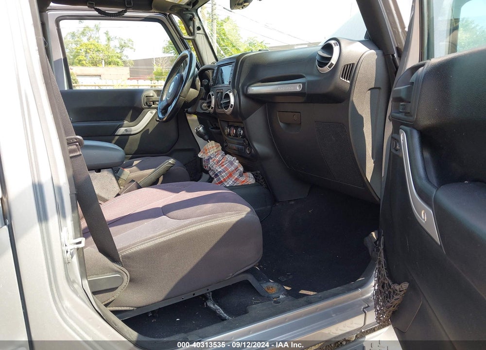 2013 JEEP WRANGLER UNLIMITED SAHARA VIN: 1C4BJWEG6DL654505