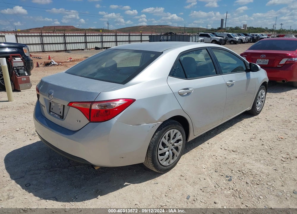 2017 TOYOTA COROLLA LE VIN: 5YFBURHE4HP681783