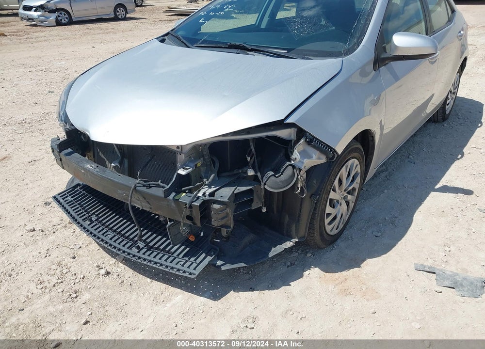 2017 TOYOTA COROLLA LE VIN: 5YFBURHE4HP681783