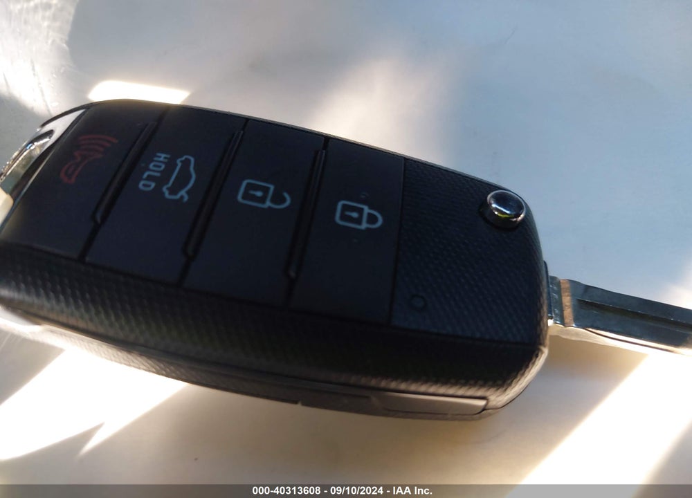 2016 KIA RIO VIN: KNADM4A34G6654638