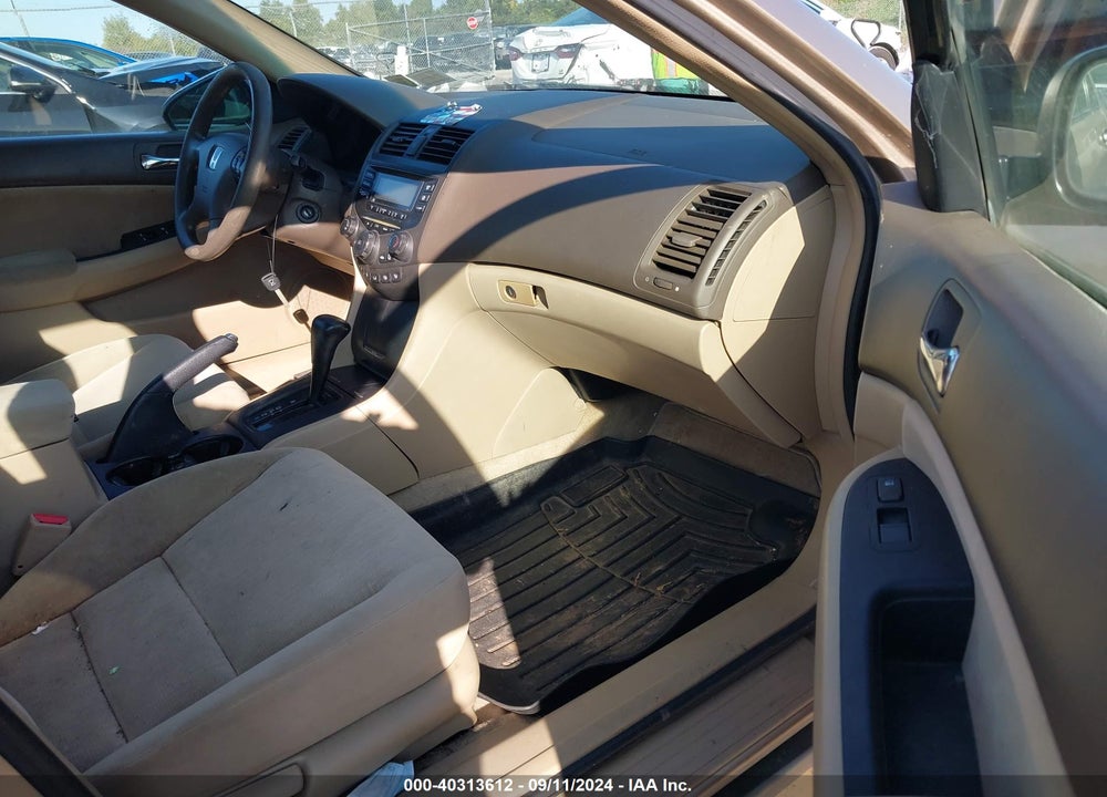 2005 HONDA ACCORD 2.4 LX VIN: 1HGCM56465A078732