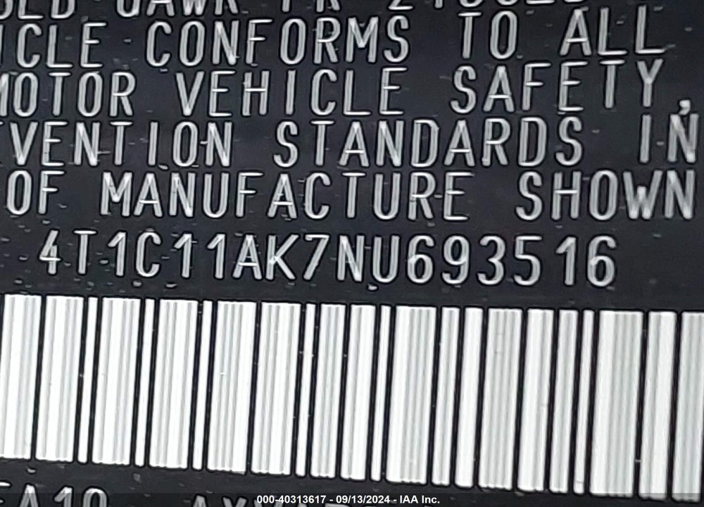 2022 TOYOTA CAMRY LE VIN: 4T1C11AK7NU693516