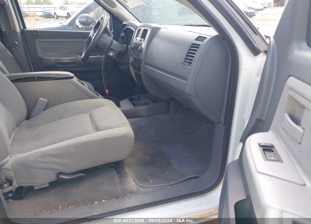 2006 DODGE DAKOTA SLT VIN: 1D7HE48K76S605461