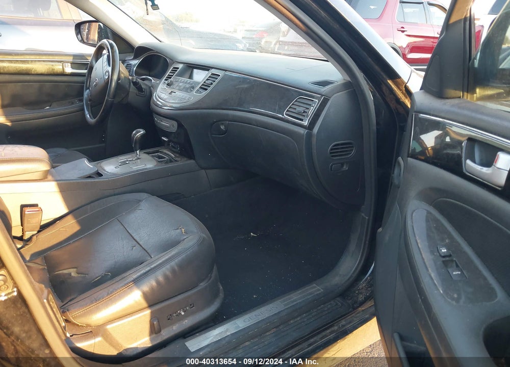 2013 HYUNDAI GENESIS 3.8 VIN: KMHGC4DD4DU251673