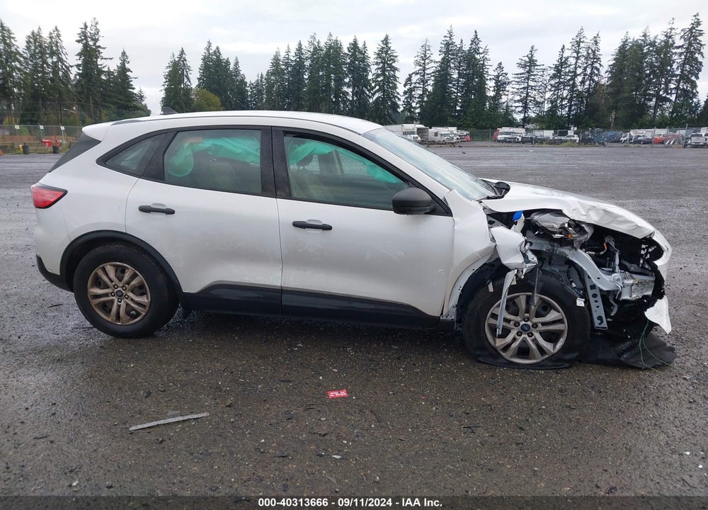 2022 FORD ESCAPE S VIN: 1FMCU0F61NUA83933