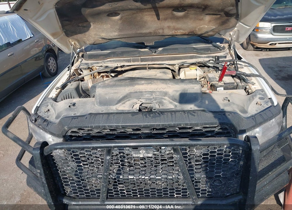 2022 RAM 2500 TRADESMAN 4X4 8' BOX VIN: 3C6UR5HJ7NG251545