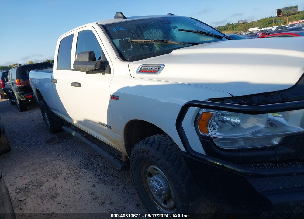2022 RAM 2500 TRADESMAN 4X4 8' BOX VIN: 3C6UR5HJ7NG251545