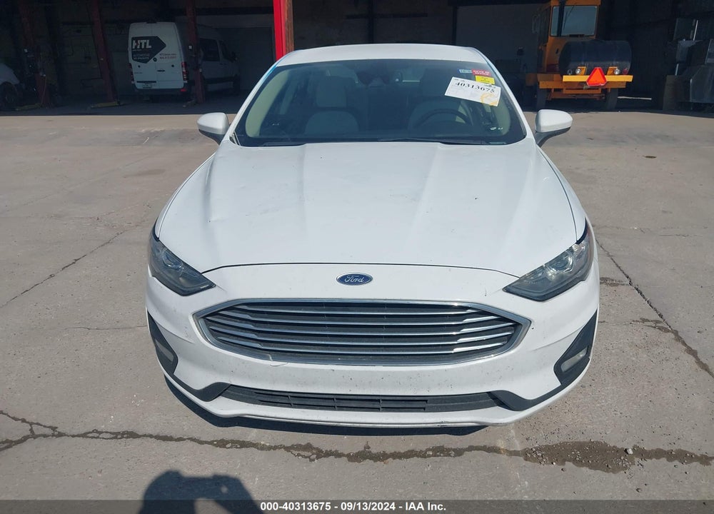 2019 FORD FUSION SE VIN: 3FA6P0HD4KR127307