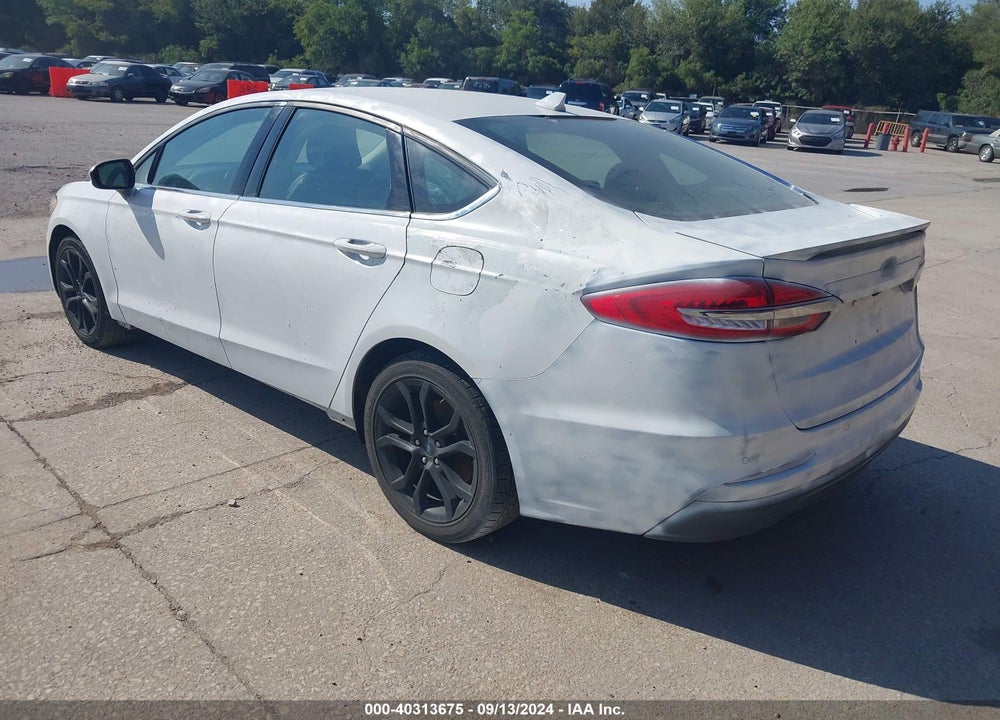 2019 FORD FUSION SE VIN: 3FA6P0HD4KR127307