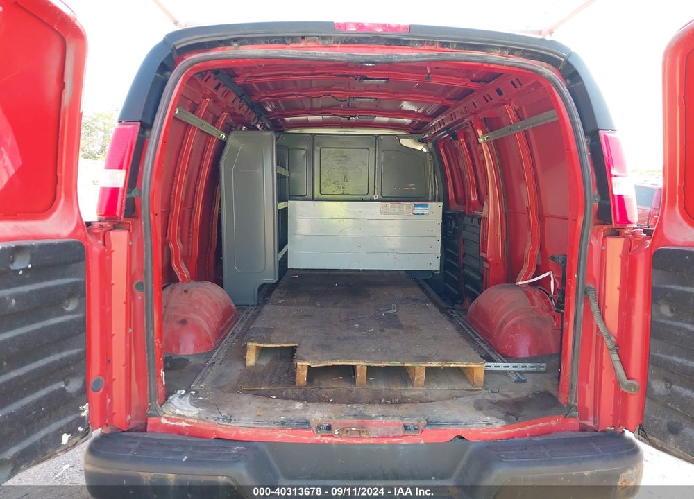 2017 GMC SAVANA 3500 WORK VAN VIN: 1GTZ7GFG9H1241948