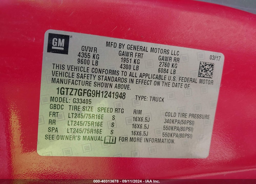 2017 GMC SAVANA 3500 WORK VAN VIN: 1GTZ7GFG9H1241948