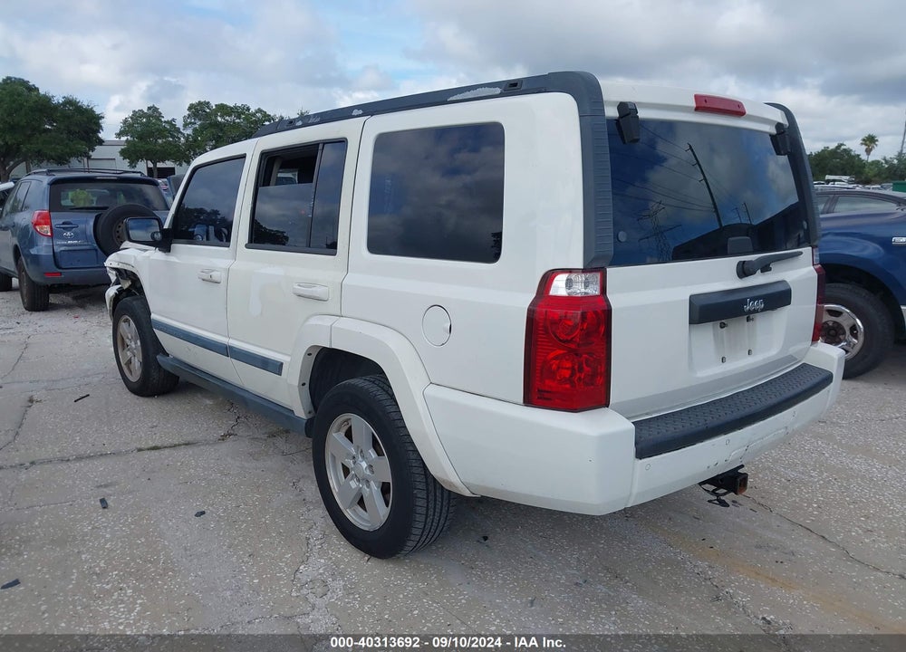 2008 JEEP COMMANDER SPORT VIN: 1J8HH48K88C145895