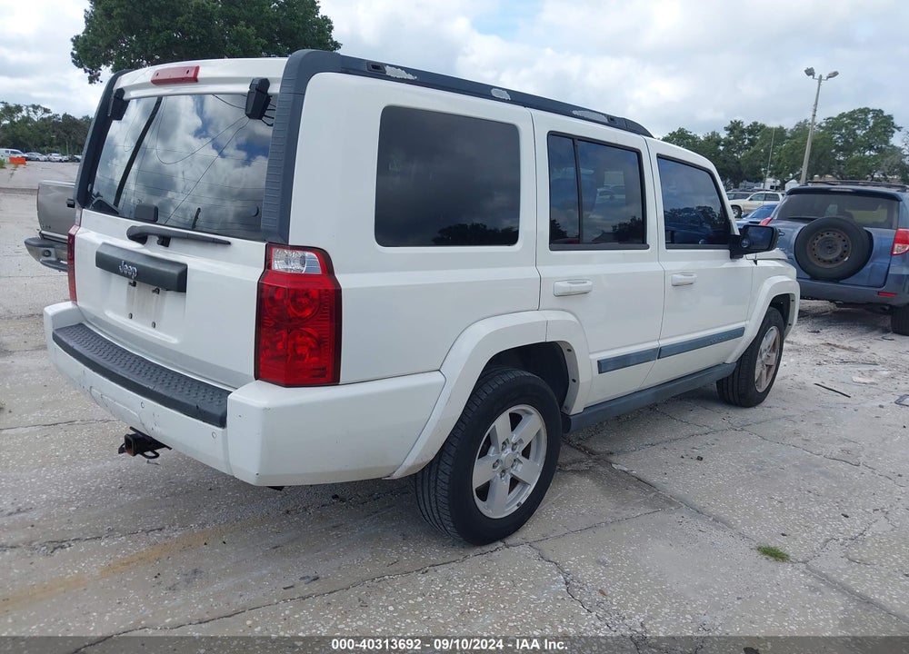 2008 JEEP COMMANDER SPORT VIN: 1J8HH48K88C145895