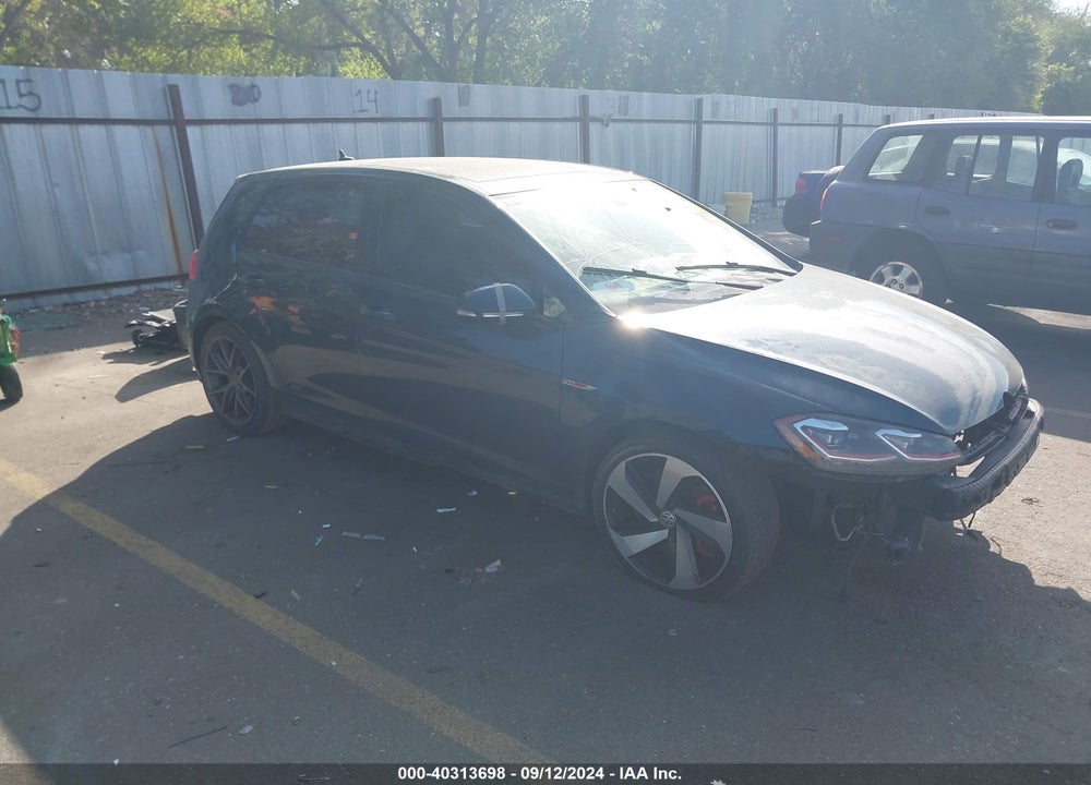 2018 VOLKSWAGEN GOLF GTI VIN: 3VW447AUXJM253550