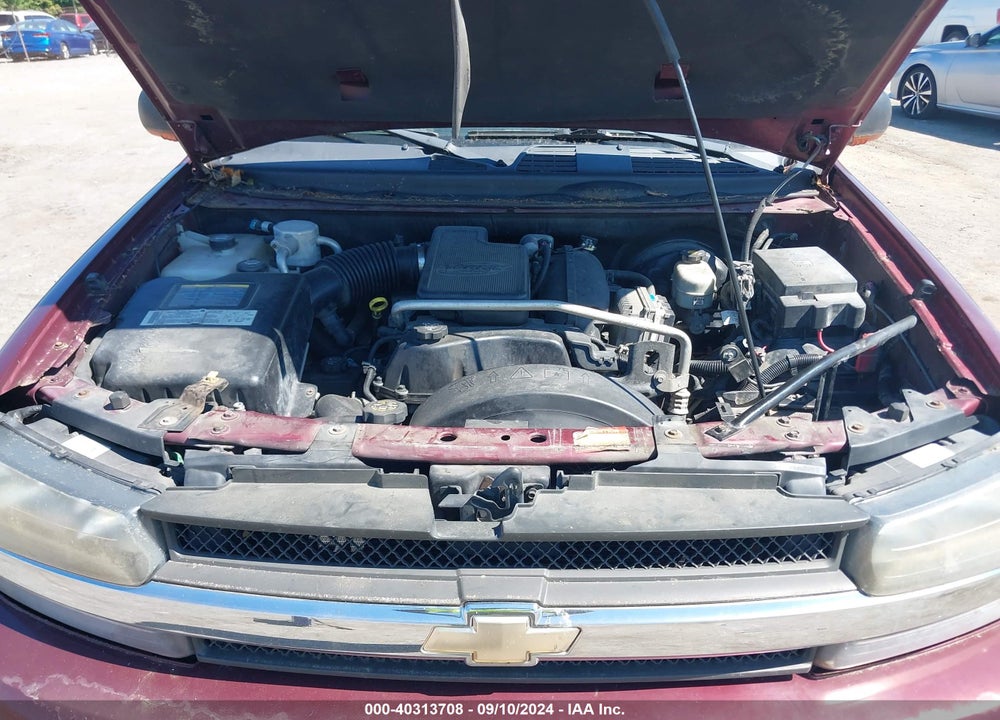 2005 CHEVROLET TRAILBLAZER LT VIN: 1GNDT13S352193680