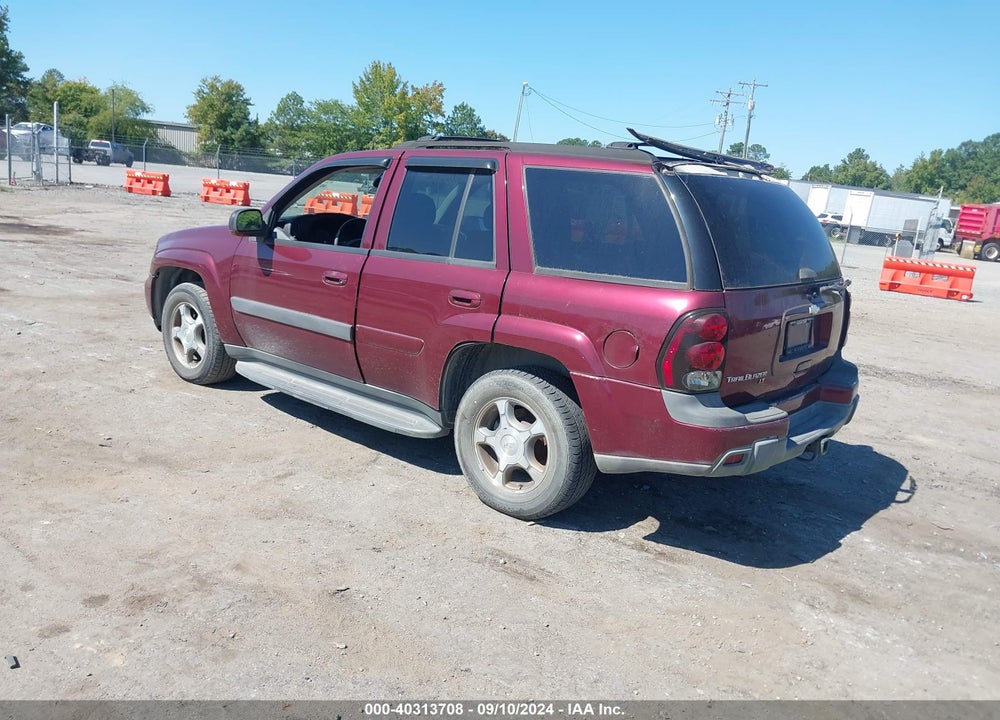 2005 CHEVROLET TRAILBLAZER LT VIN: 1GNDT13S352193680