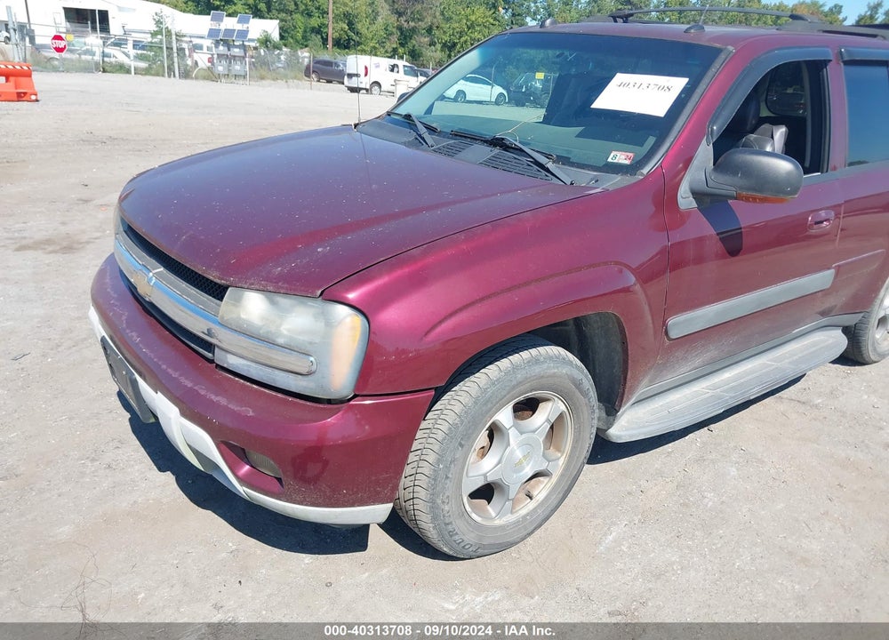 2005 CHEVROLET TRAILBLAZER LT VIN: 1GNDT13S352193680