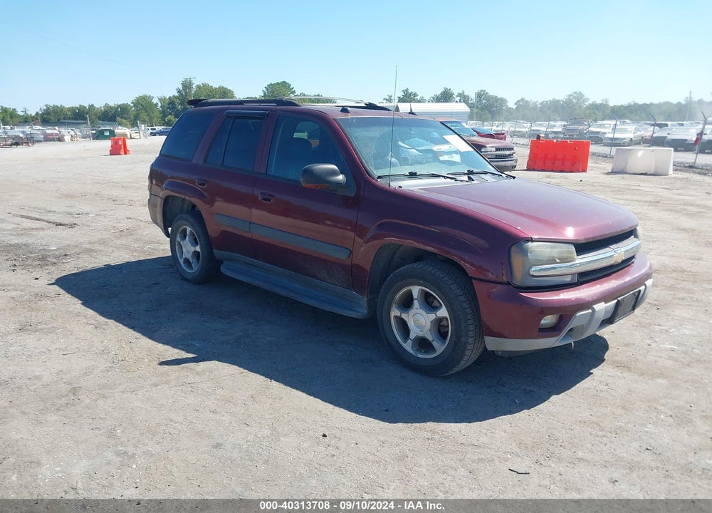 2005 CHEVROLET TRAILBLAZER LT VIN: 1GNDT13S352193680