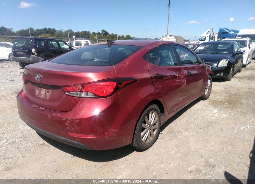 2014 HYUNDAI ELANTRA SE VIN: 5NPDH4AE2EH543016