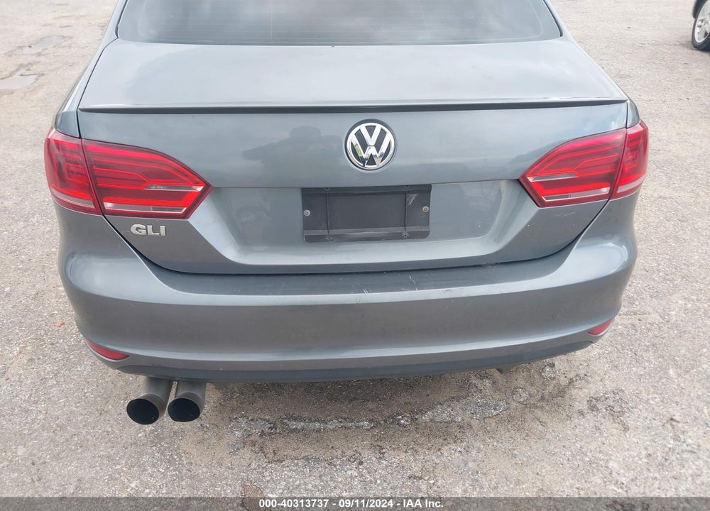 2014 VOLKSWAGEN JETTA GLI VIN: 3VW5S7AJ6EM358916
