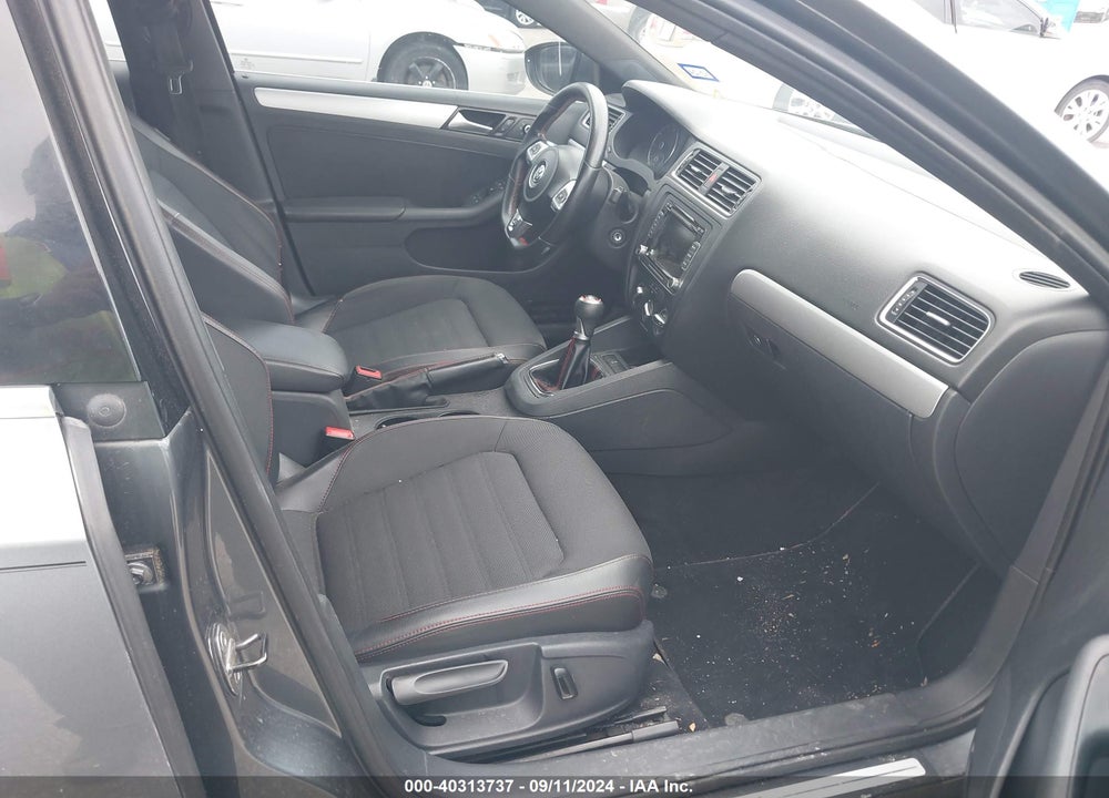 2014 VOLKSWAGEN JETTA GLI VIN: 3VW5S7AJ6EM358916