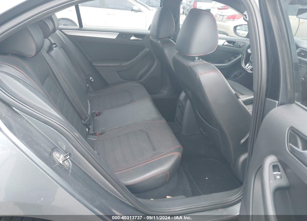 2014 VOLKSWAGEN JETTA GLI VIN: 3VW5S7AJ6EM358916
