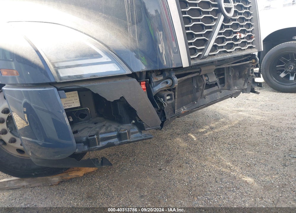 2022 VOLVO VNL VIN: 4V4NC9UG3NN318430