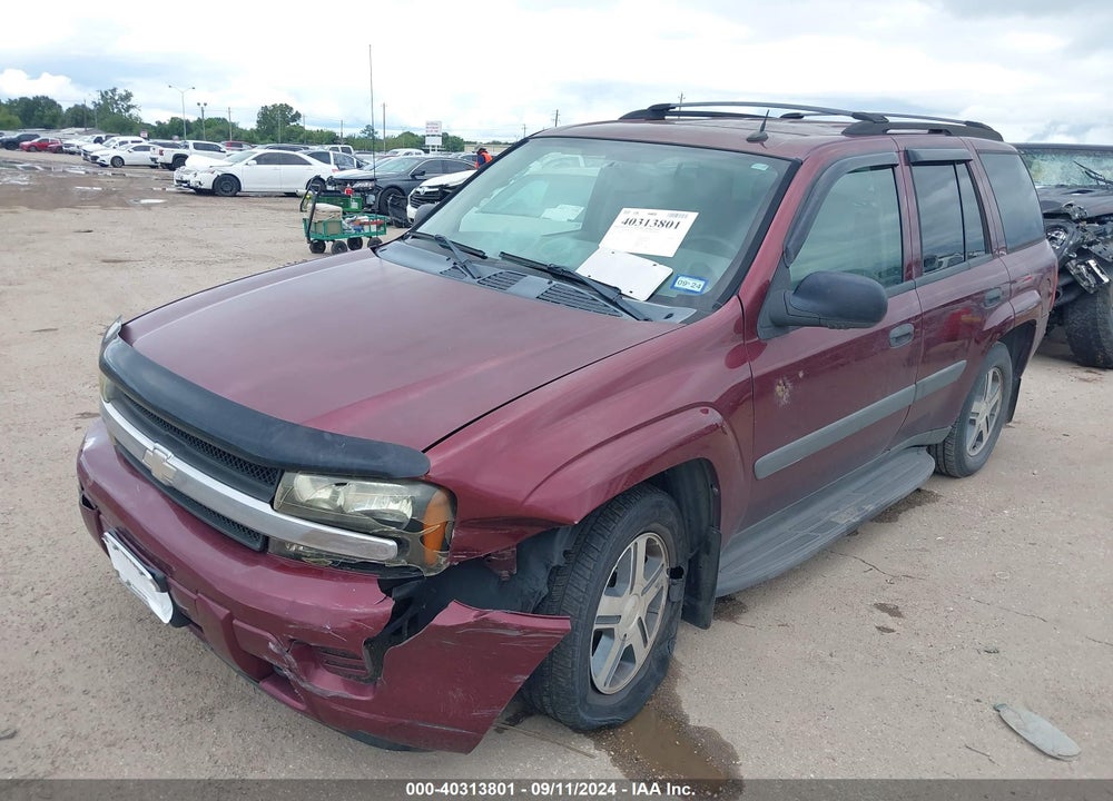 2005 CHEVROLET TRAILBLAZER LS VIN: 1GNDT13S252173369