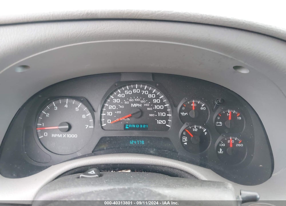 2005 CHEVROLET TRAILBLAZER LS VIN: 1GNDT13S252173369