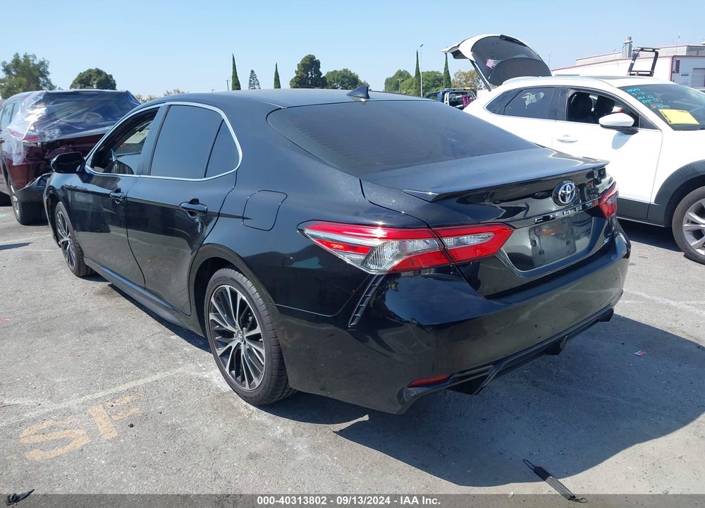 2019 TOYOTA CAMRY SE VIN: 4T1B11HK5KU177295