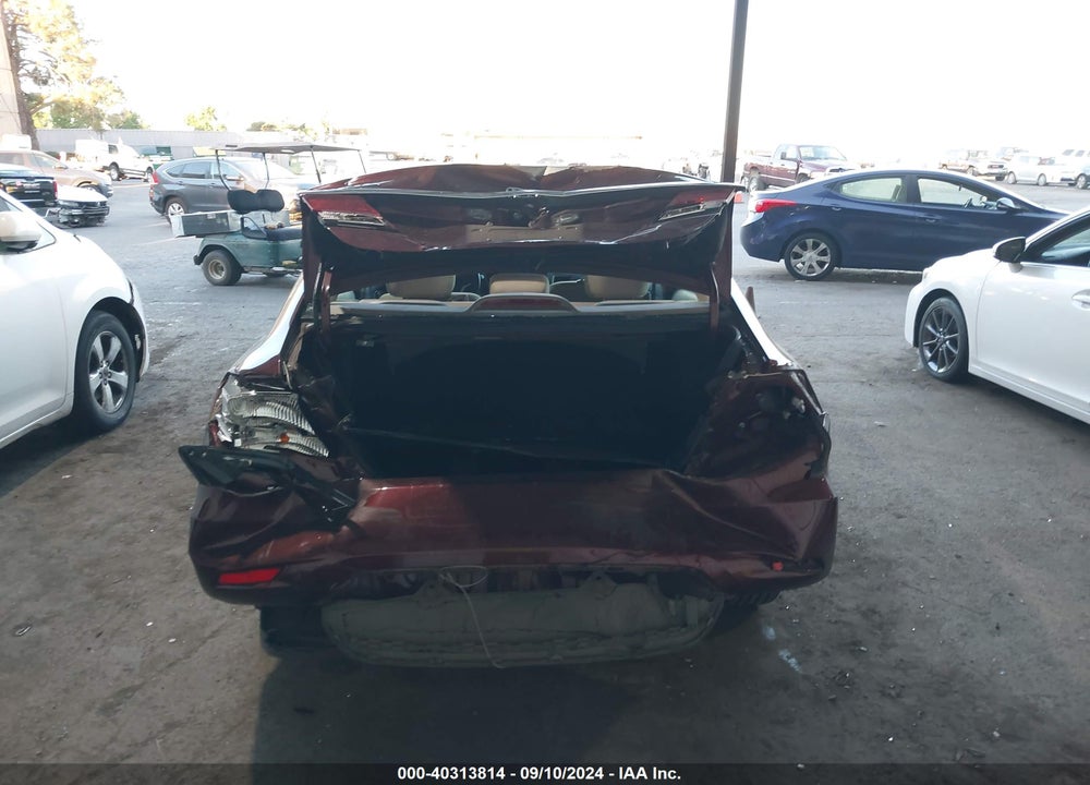 2015 HONDA CIVIC LX VIN: 19XFB2F53FE261836