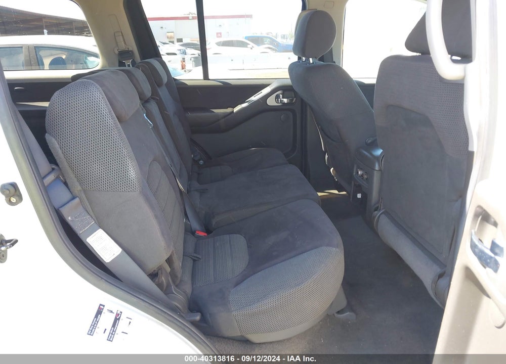 2006 NISSAN PATHFINDER SE VIN: 5N1AR18W86C632367
