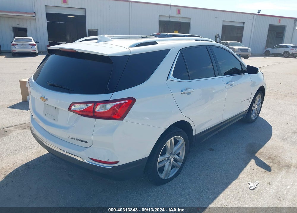 2018 CHEVROLET EQUINOX PREMIER VIN: 2GNAXVEV2J6111943