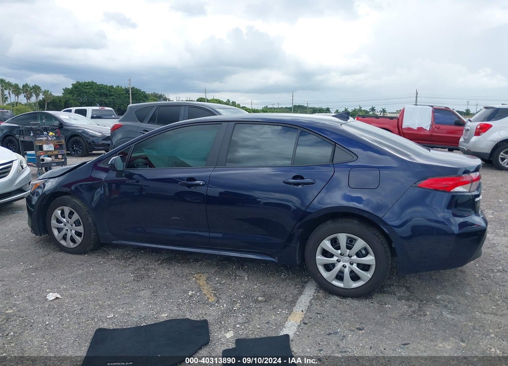 2024 TOYOTA COROLLA LE VIN: 5YFB4MDE4RP188177