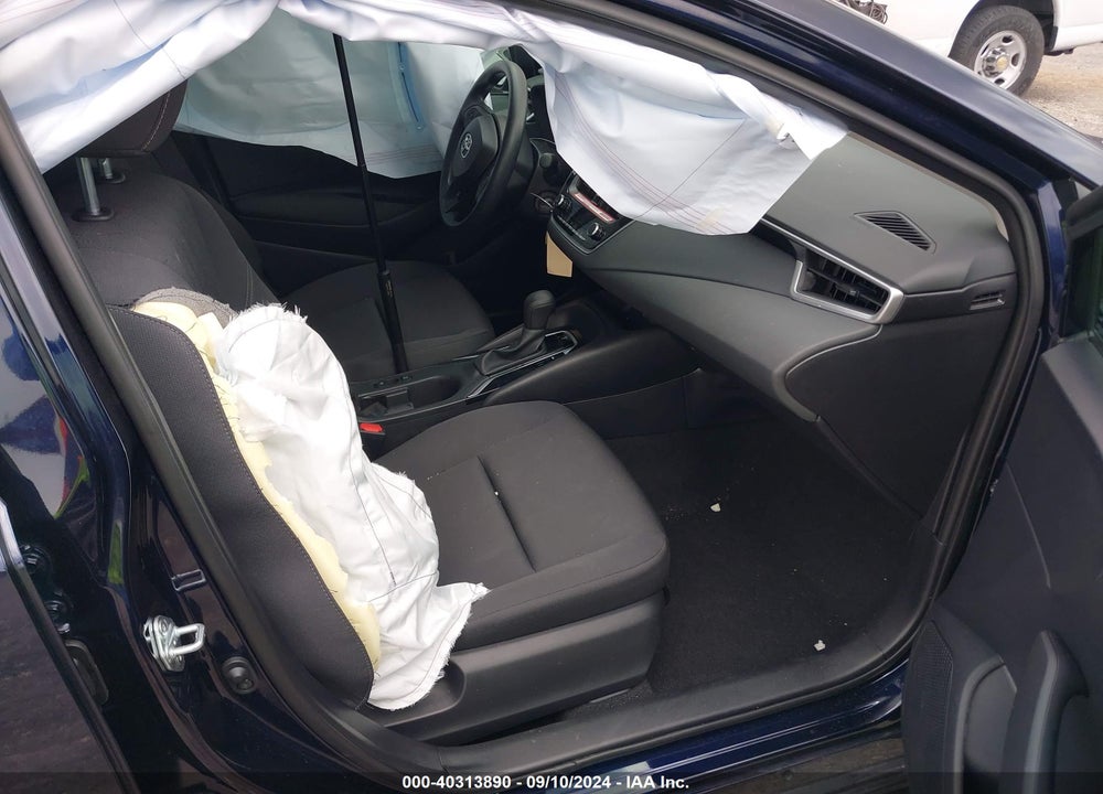 2024 TOYOTA COROLLA LE VIN: 5YFB4MDE4RP188177