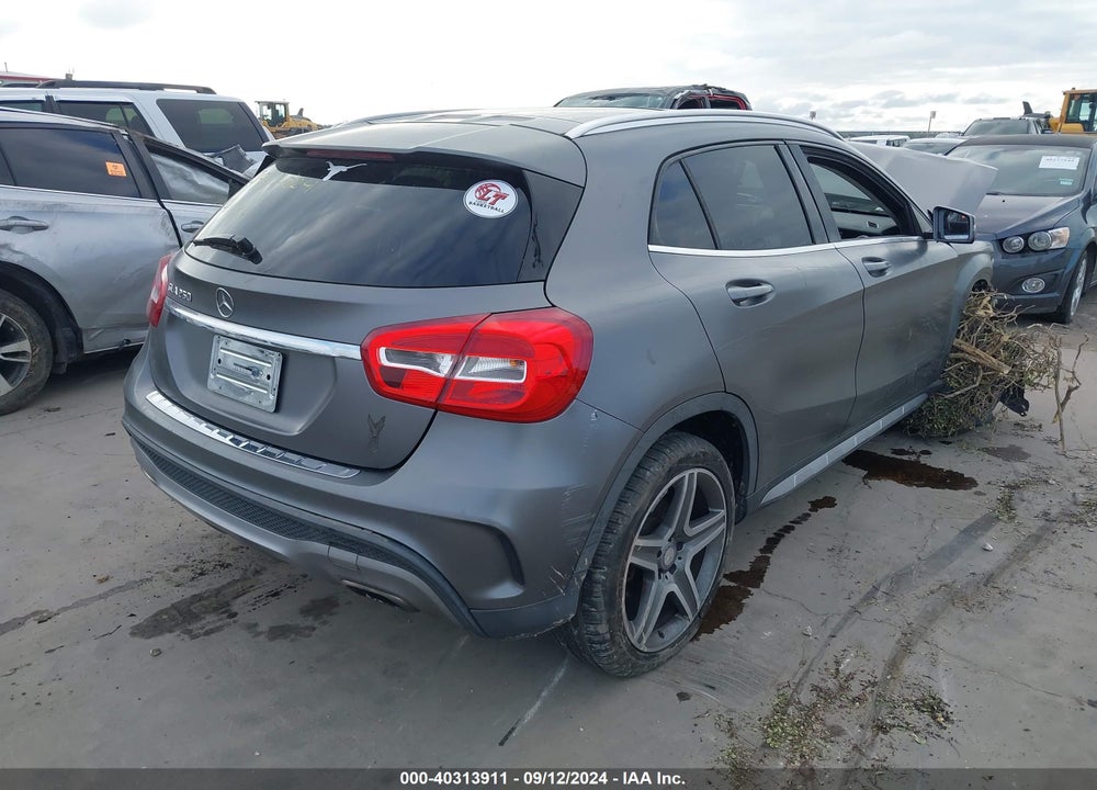 2015 MERCEDES-BENZ GLA 250 VIN: WDCTG4EB2FJ179567