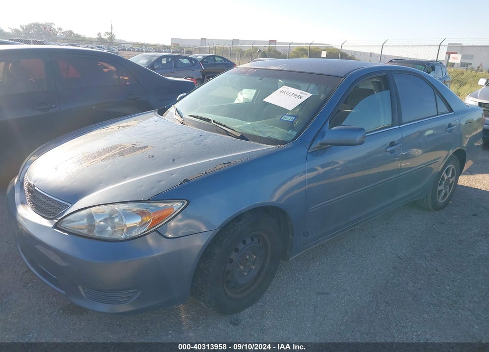 2004 TOYOTA CAMRY LE VIN: 4T1BE32K04U921770