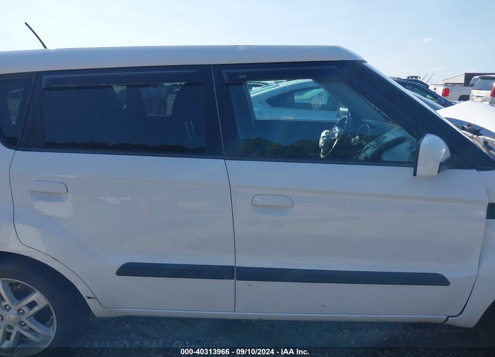 2010 KIA SOUL VIN: KNDJT2A23A7139295