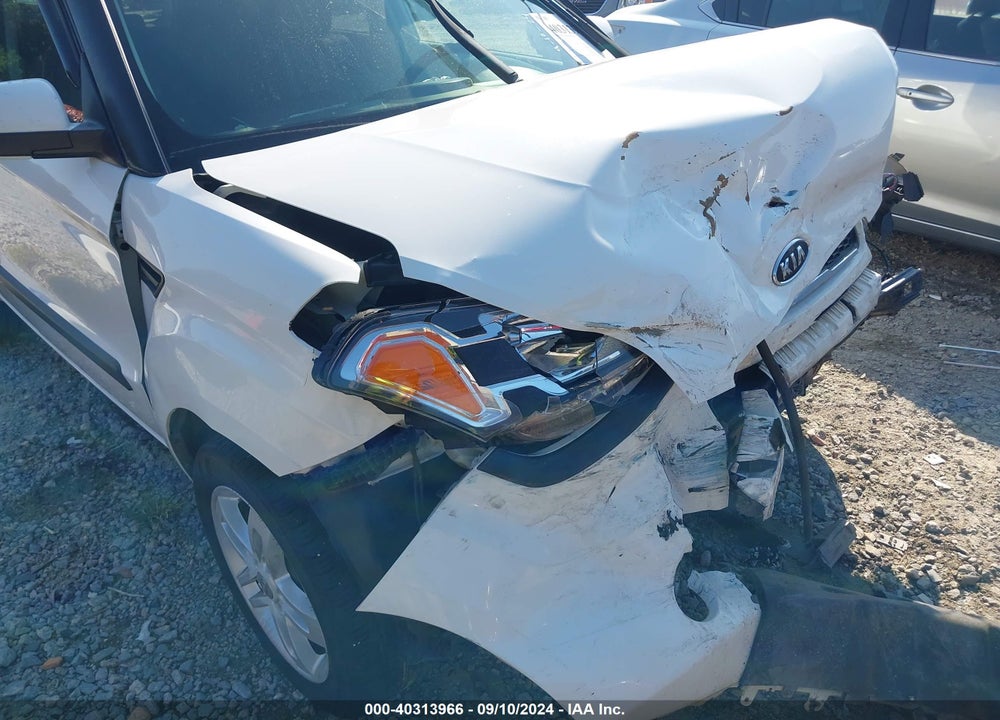 2010 KIA SOUL VIN: KNDJT2A23A7139295