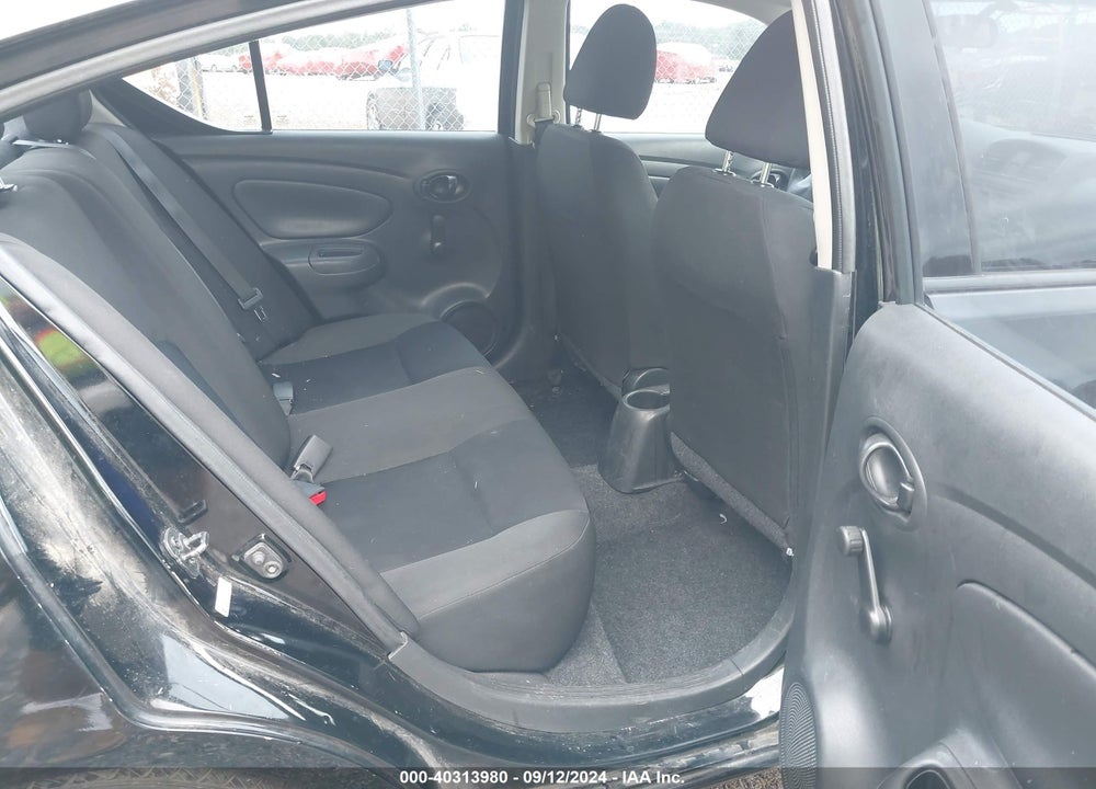 2018 NISSAN VERSA 1.6 S+ VIN: 3N1CN7AP1JL830156