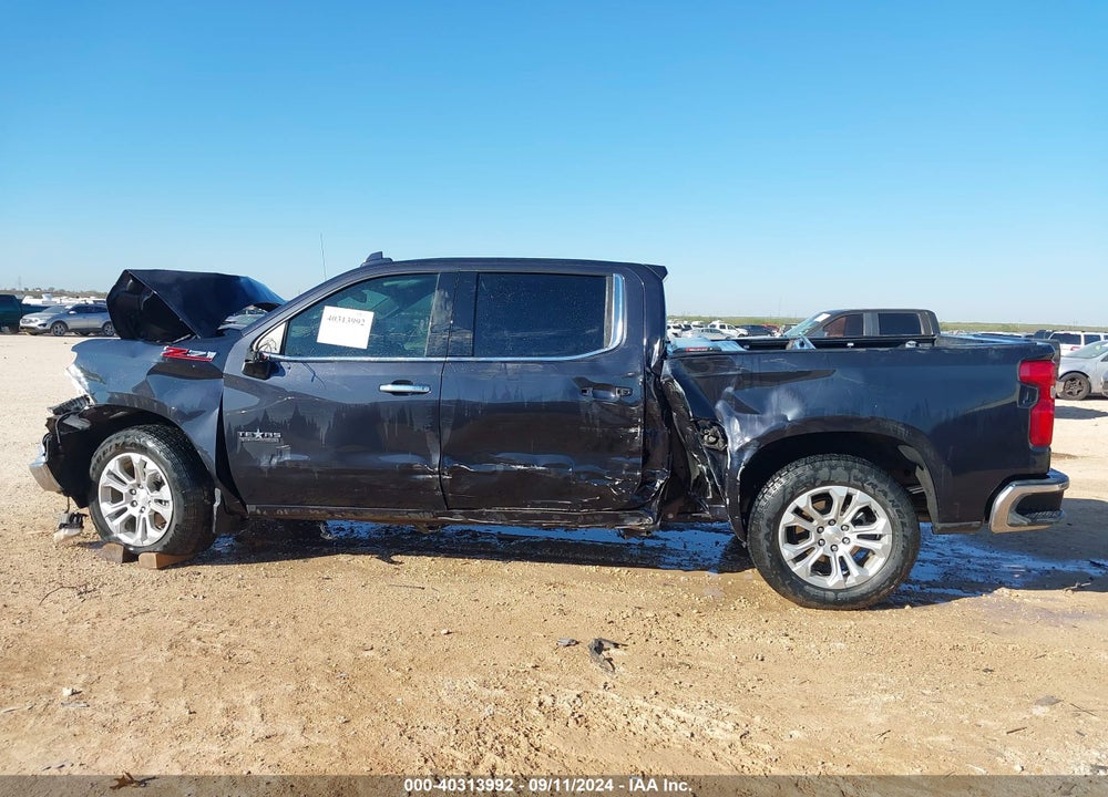 2022 CHEVROLET SILVERADO 1500 4WD SHORT BED LTZ VIN: 1GCUDGED2NZ512940