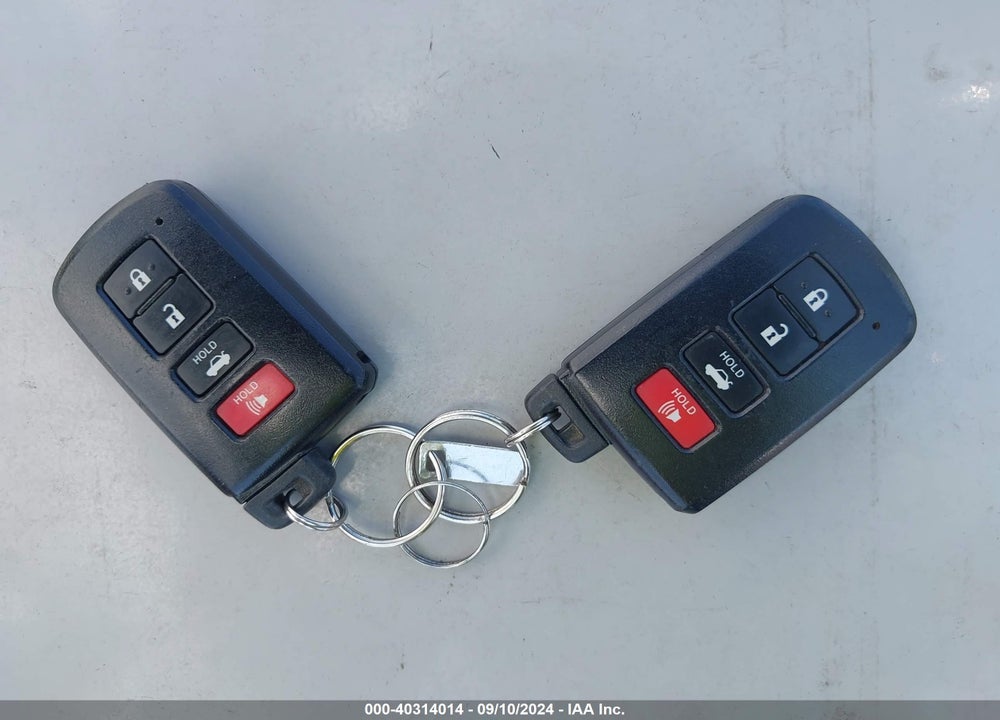 2013 TOYOTA AVALON VIN: 4T1BK1EB2DU004712