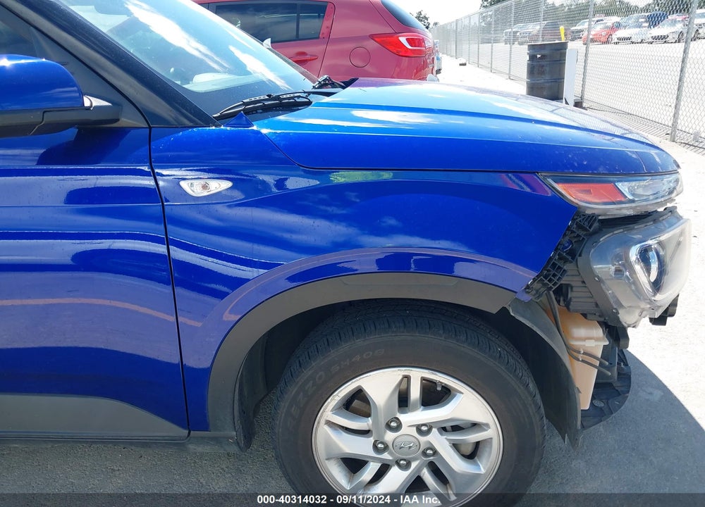 2021 HYUNDAI VENUE SE VIN: KMHRB8A38MU096964